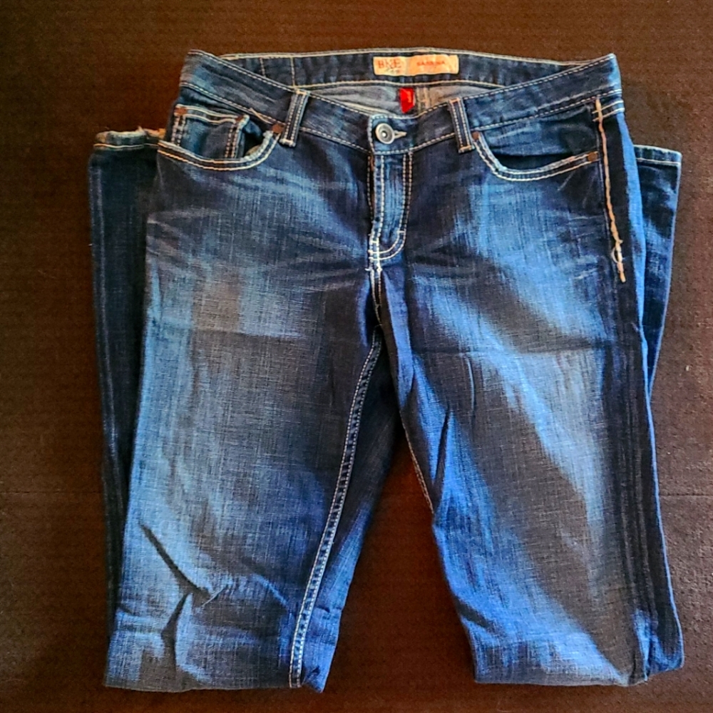 Womans Buckle Jeans size 31x35